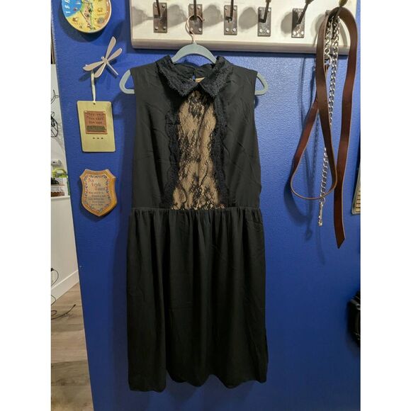 Sz XS(14/L) Gorgeous City Chic Black & Nude Dress! - Picture 1 of 11